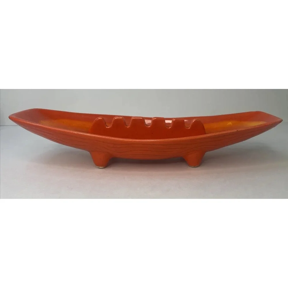 Life Century Modern Vintage Vase   Made In‎ The USA. Orange. Beautiful Peice